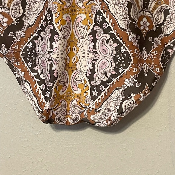 Alana Gunn Campbell High-Waisted Paisley Bottoms Size Medium - Picture 7 of 8